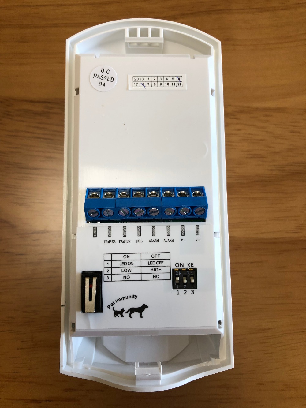 Focus 12V MC-8250 wired digita - Motion Sensor Pir Wired のレビューと価格